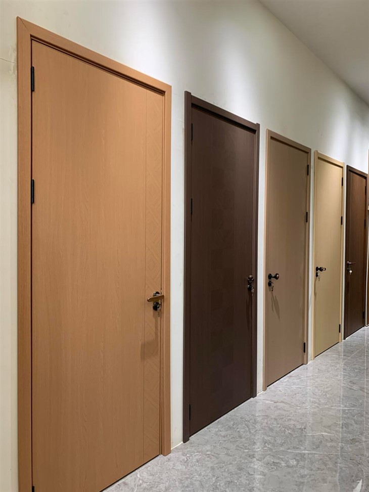 ขายส่งประตูไม้